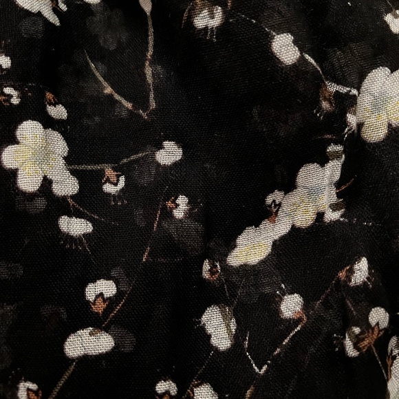 Scarf - Picture 2 of 4